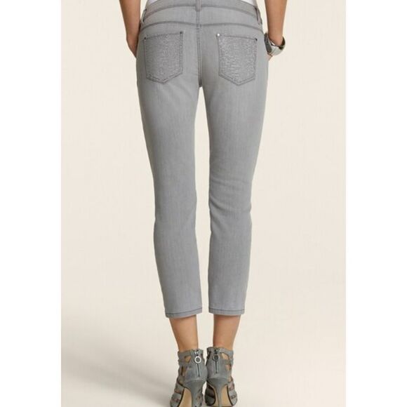 Chicos Platinum Bling Diamond Pockets‎ Crop Jeans - Picture 2 of 8